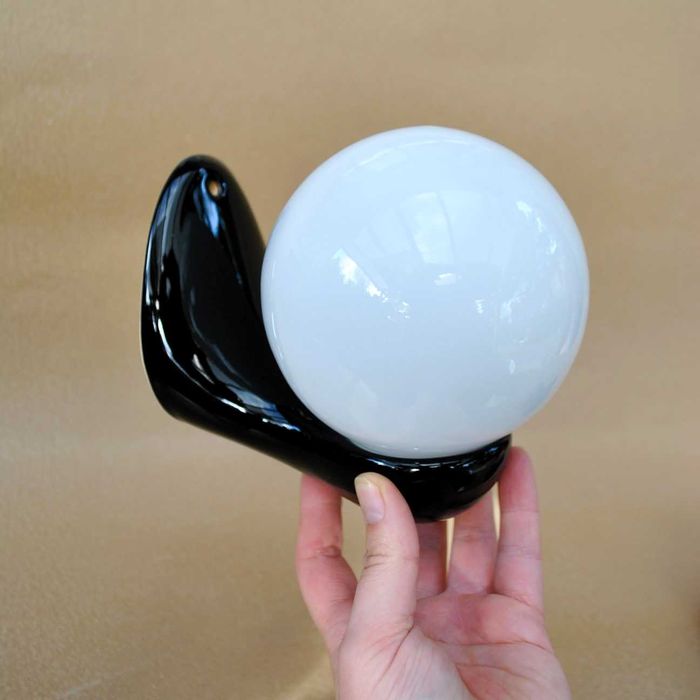 Para kinkietów ceramicznych, czarne z kloszem