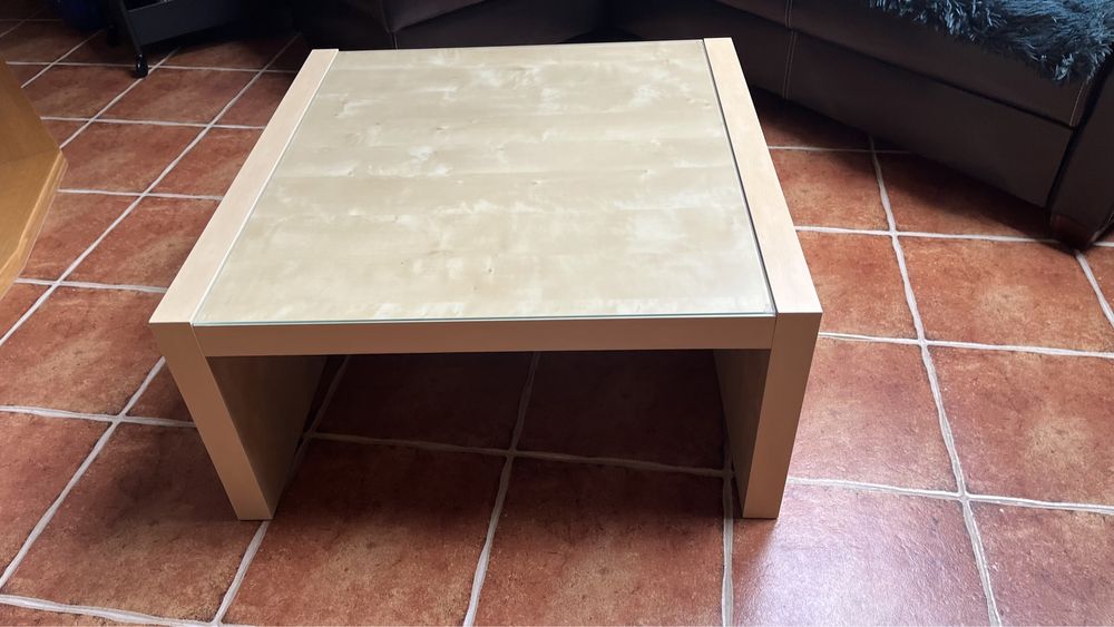 Stolik kawowy Ikea 78x78x38 z szybą kwadrat