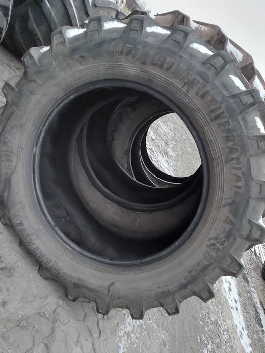 600/65R38 Alliance J1556
