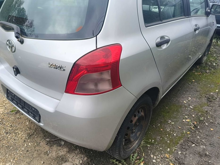 toyota yaris 2006rok