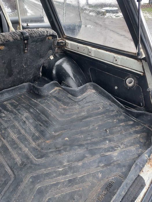 На повному ходу, сів поїхав