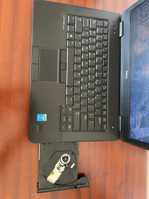 Laptop Dell Latitude E5440