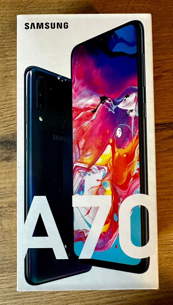 Okazja! Samsung Galaxy A70 128 Gb + Słuchawki JBL Wawe 300 + Ładowarka