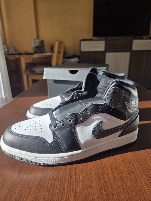 Oryginalne Air Jordan 1 Mid - R. 41