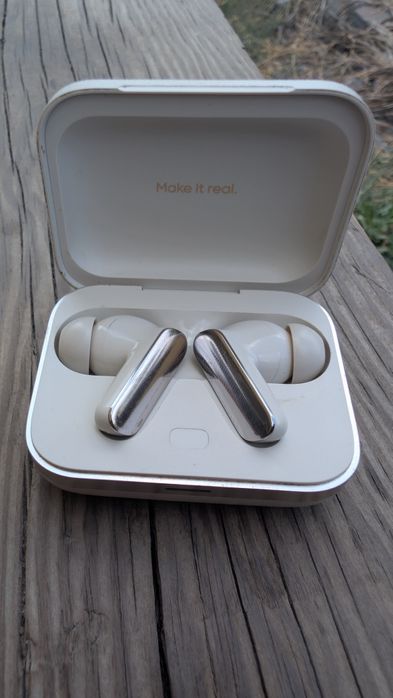 Realme air 7 pro с полным комплектом