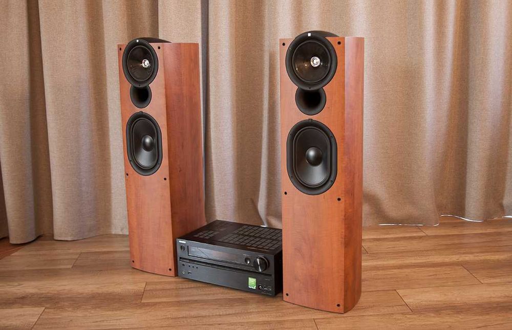 Kolumny podłogowe KEF Q7 Uni-Q 91dB Hi-End