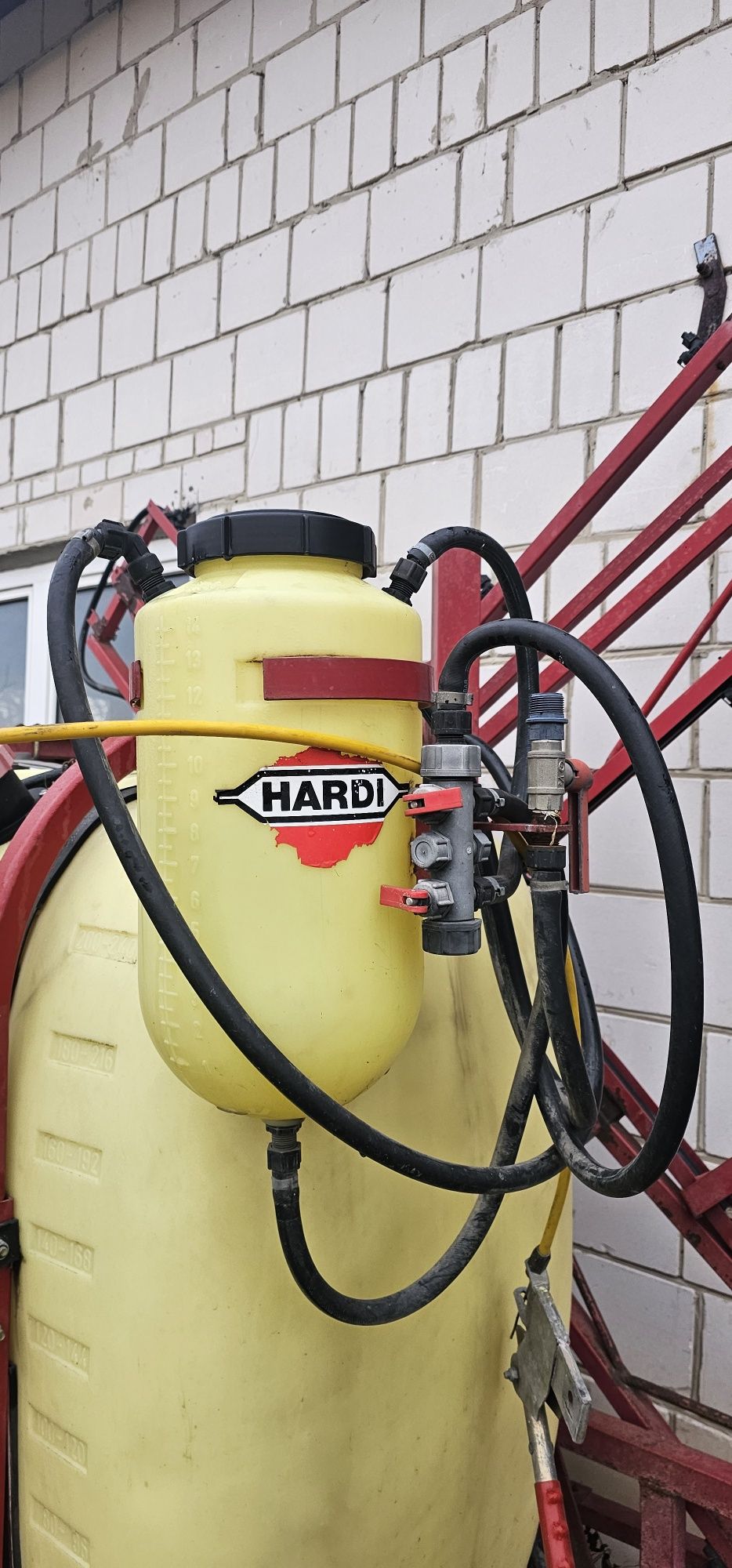 Hardi 361 12 metrów