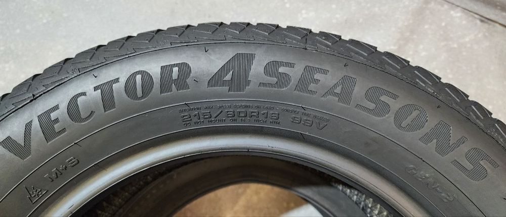 215.60.16 Goodyear Vector 4Seasons 4шт