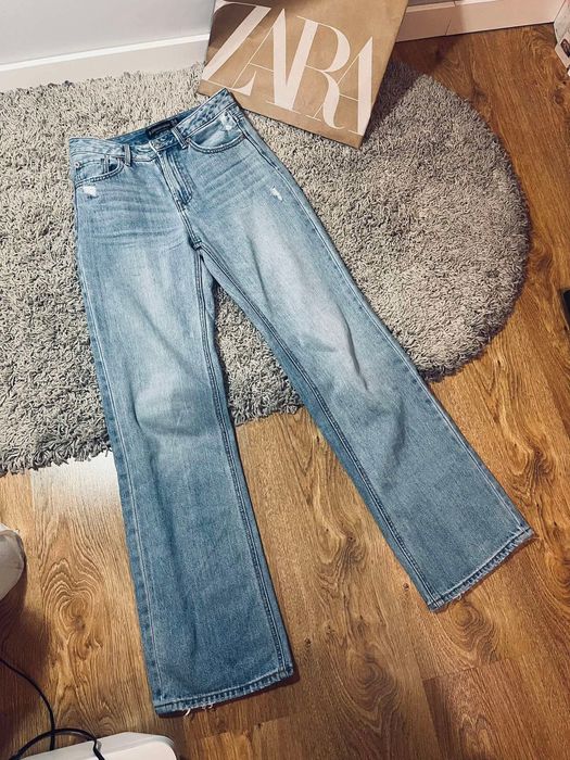 Stradivarius 34 xs baggy jeans spodnie jeansowe dżinsy jasne