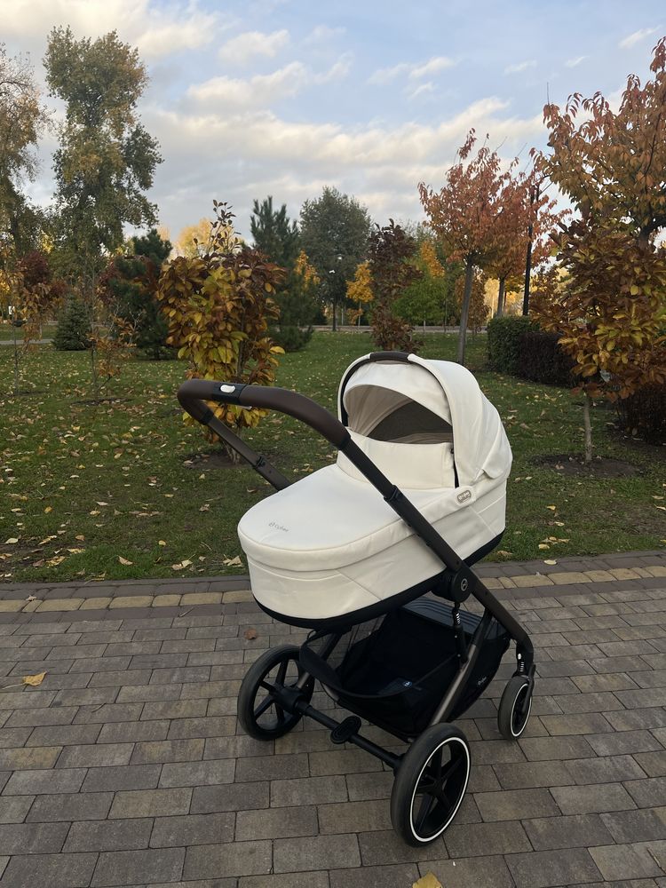 Cybex balios s 2024 молочна
