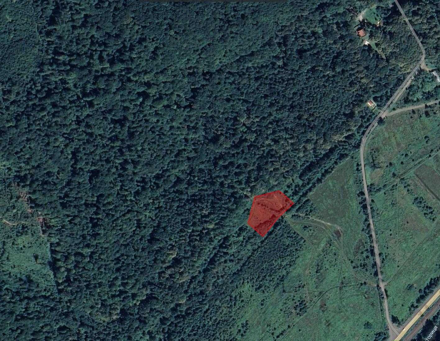 Земльні ділянки площею 1,05 га в с. Карпати урочище «Під лісом»