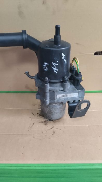 pompa wspomagania citroen c4 peugeot 307 9657613580