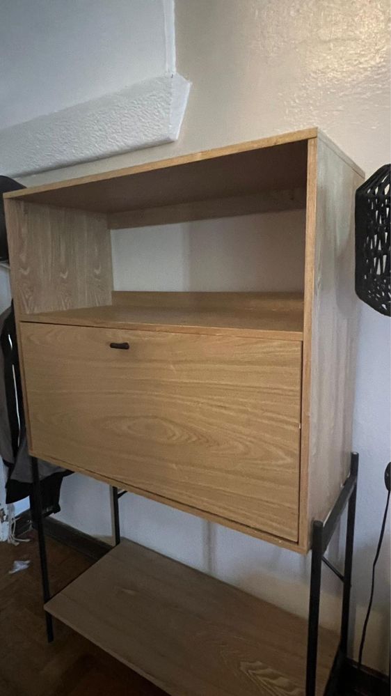 Movel de sala com escrivaninha