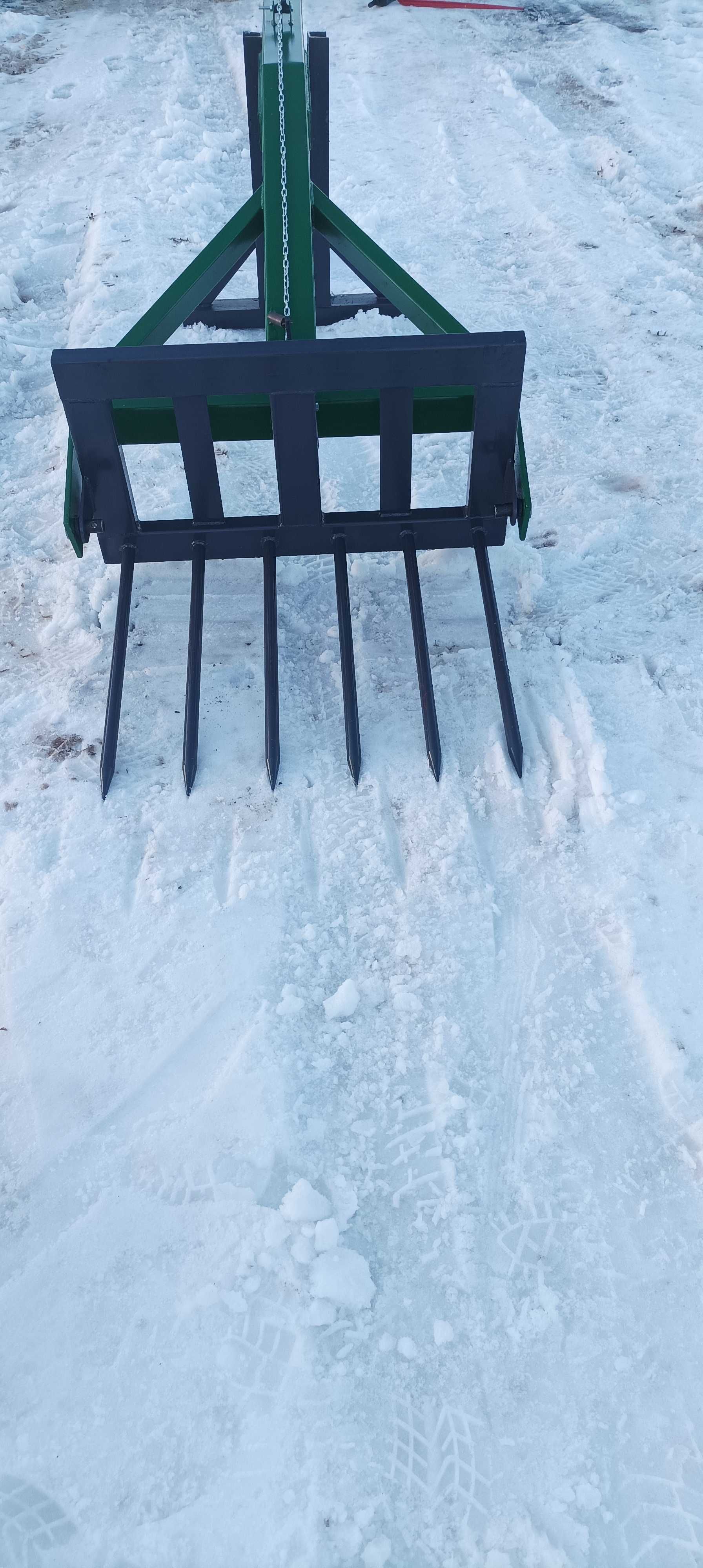 na tylni TUZ ładowacz na tył ciągnika do załadunku łyżka widły