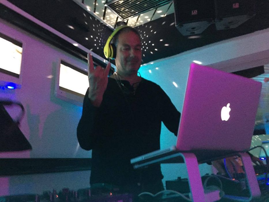 DJ para todo os tipos de Eventos - Todo o país