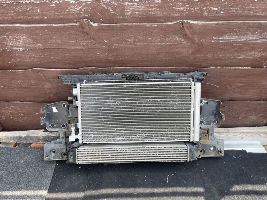 Телевізор, панель радіаторів Renault Scenic 3 Рено Сценік 3