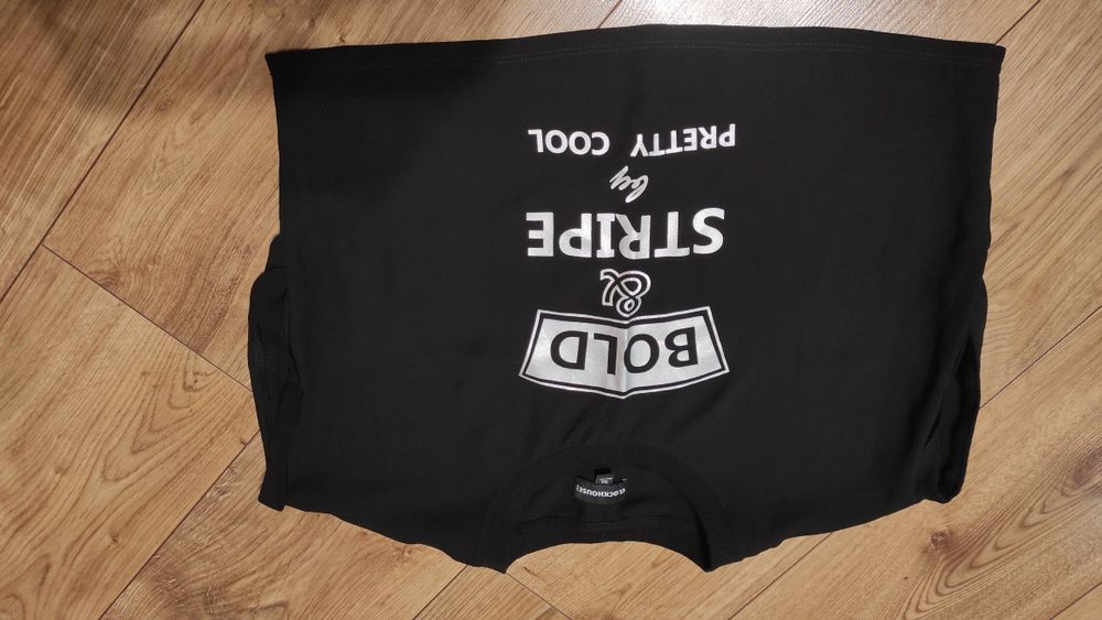 Продам жіночю сукню