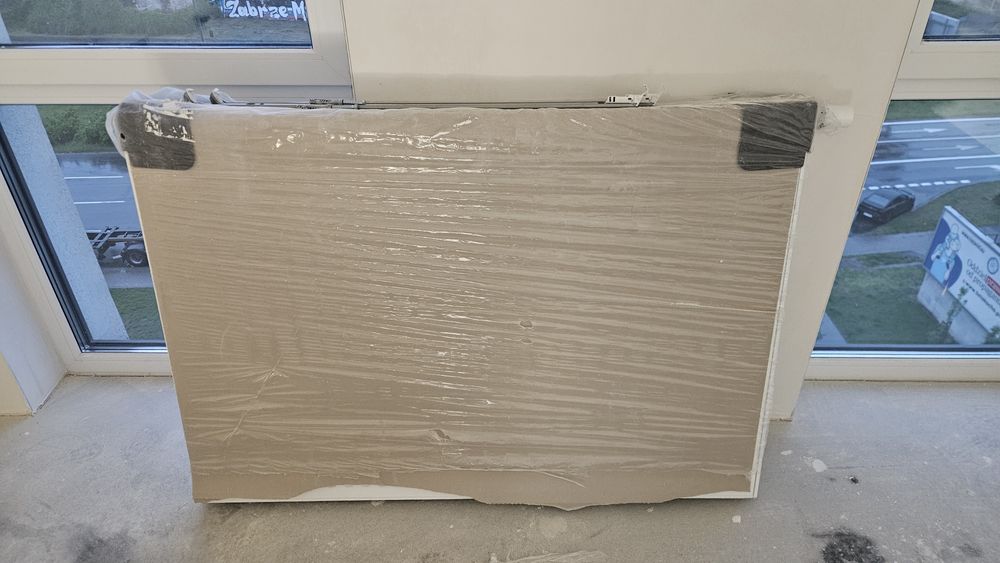 Kaloryfer Grzejnik COSMO 132x90x10cm Nowy