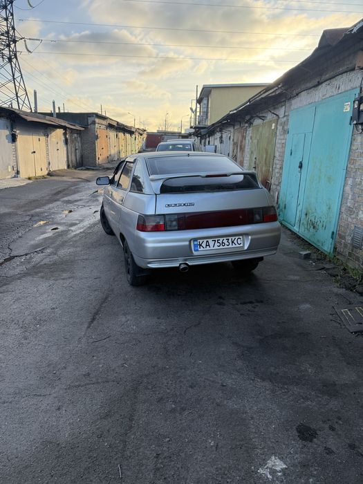 Ваз 2112 1.6 8кл в хорошому стані