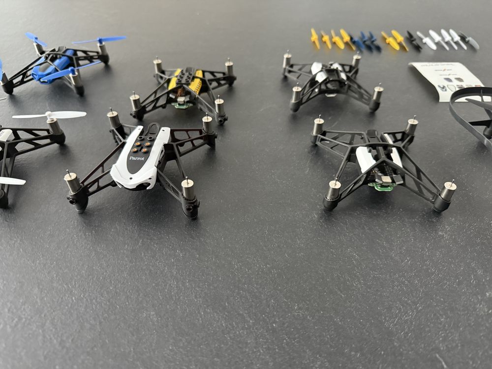 Parrot Minidrones - zestaw 7 mini dronów