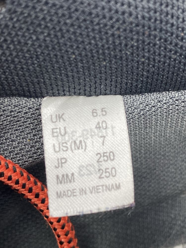 Чоловічі трекінгові кросівки Helly Hansen Stalheim Waterproof 40p