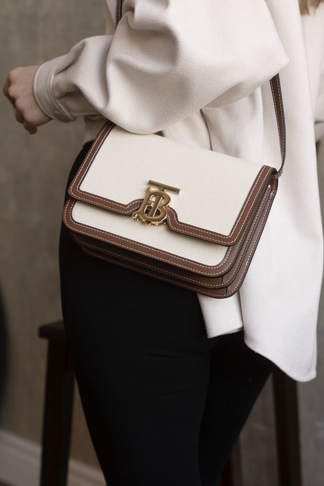 Новинка Burberry жіноча сумочка. Найкраща якість