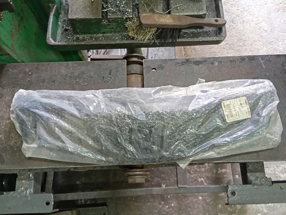 Решітка honda civic