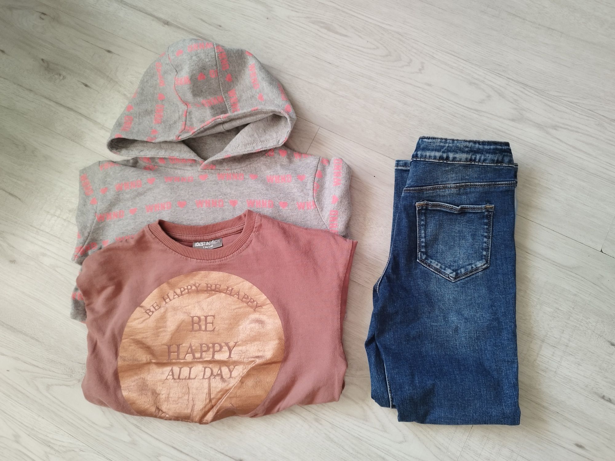 Zestaw ubrań: 2 bluzki + jeansy dziewczęce