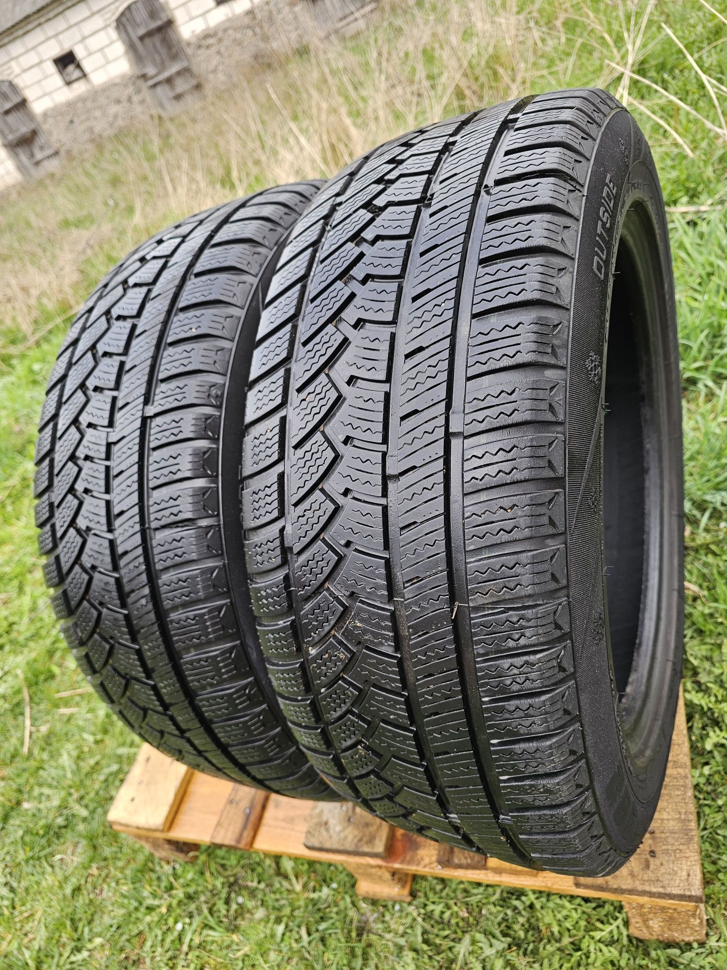 Opony Zimowe 225/55 R17 2szt.