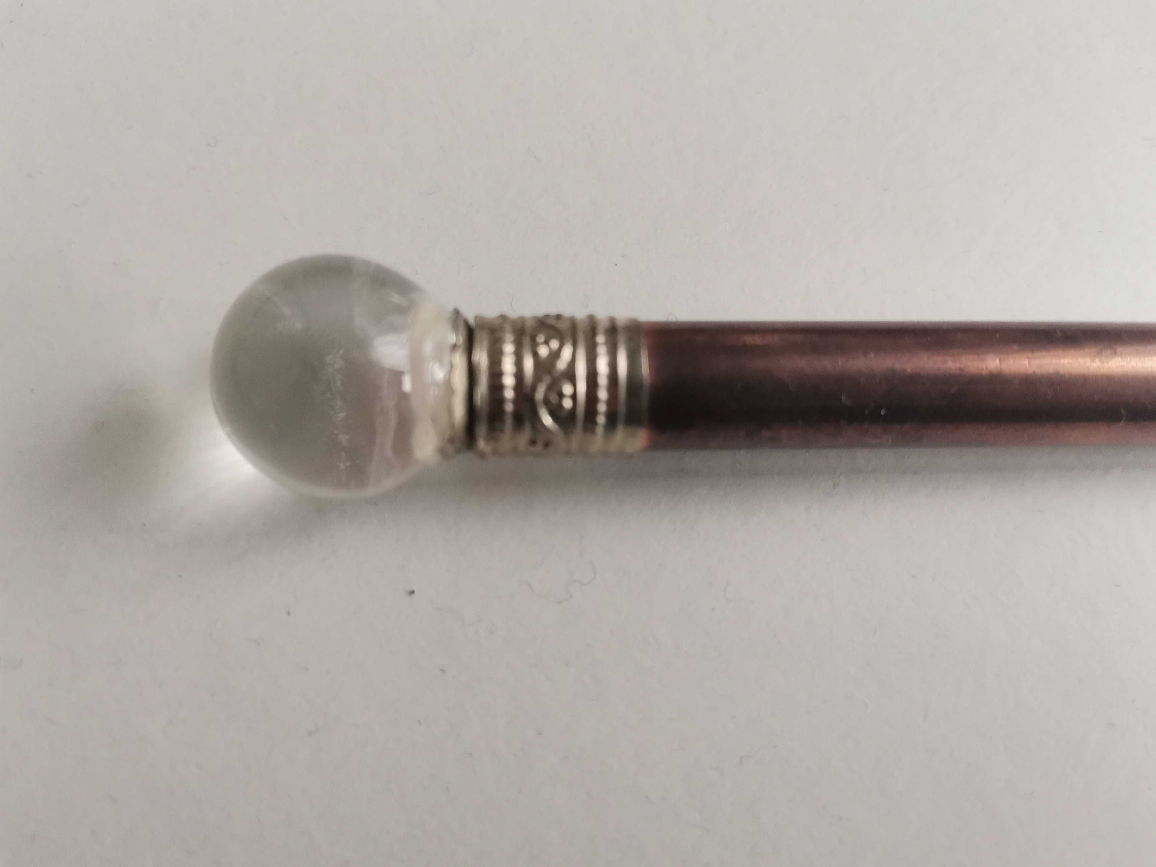 "Varinha Mágica" em cobre e cristal quartzo