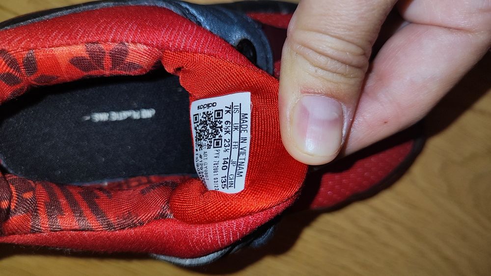 Кросівки оригінальні ADIDAS дитячі 23,5