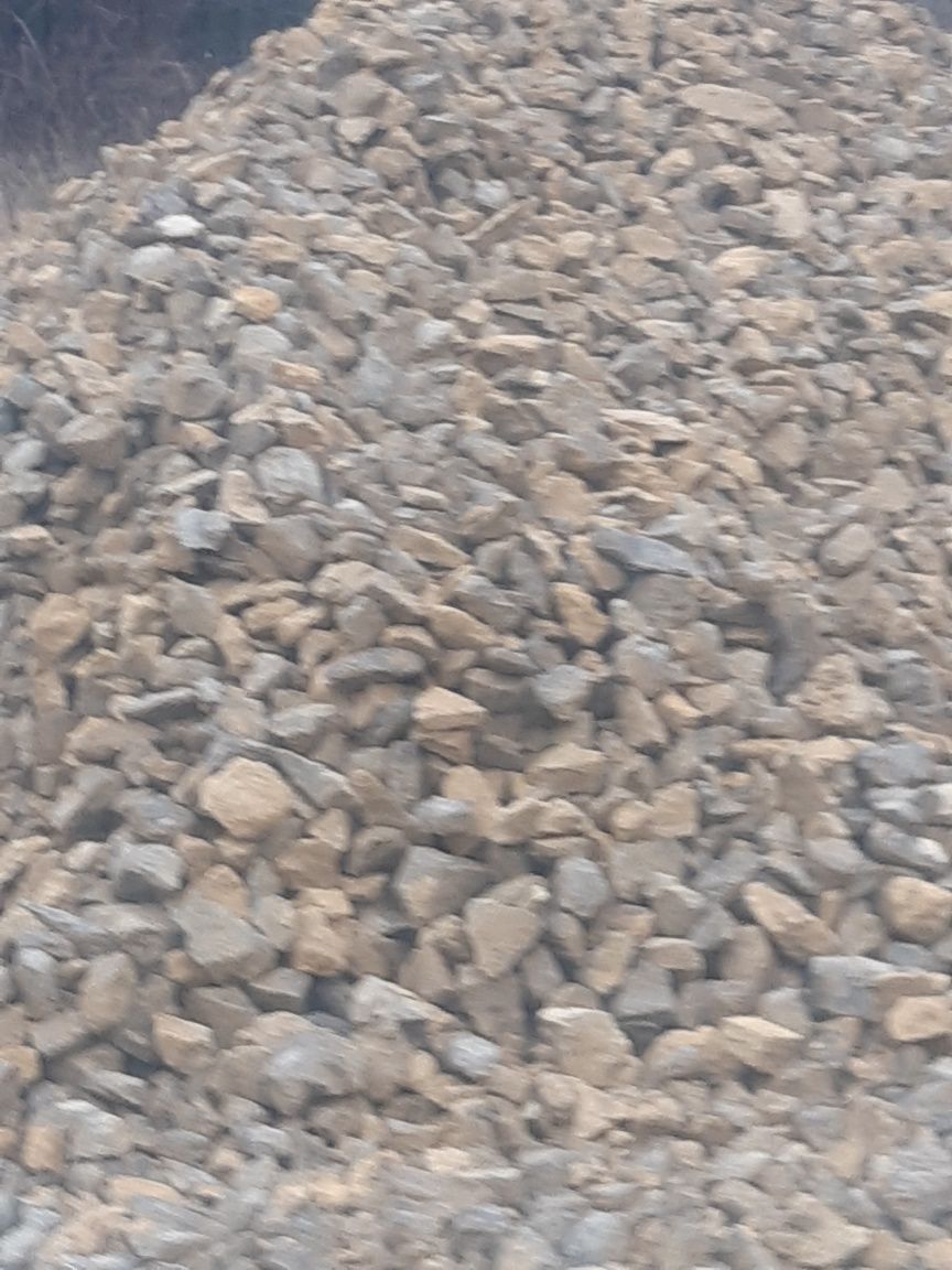 Kamień  kliniec  063 030 naturalny  transport zalas czatkowice porfir