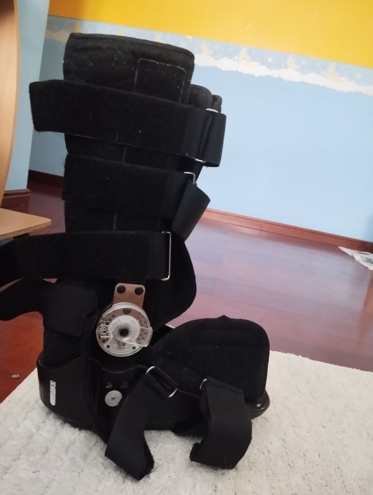 Bota ortopédica .