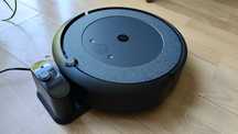iRobot Roomba i3