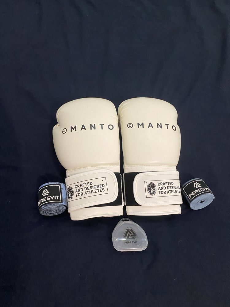 Боксерские перчатки Manto