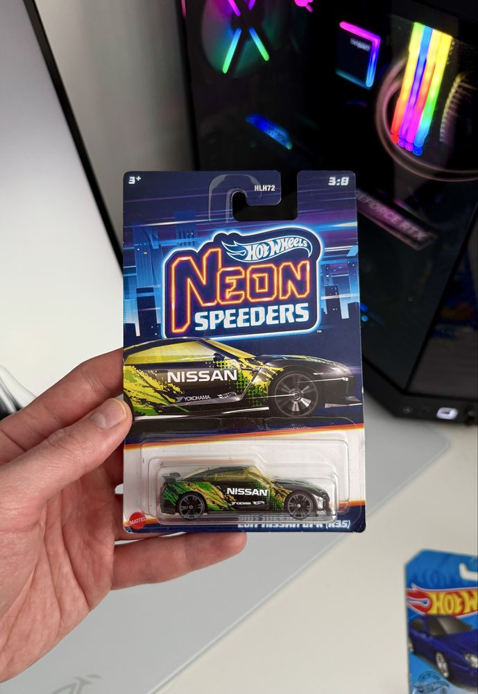 Колекційні машинки Hot Wheels. Hotwheels Хотвилс Хотвілс