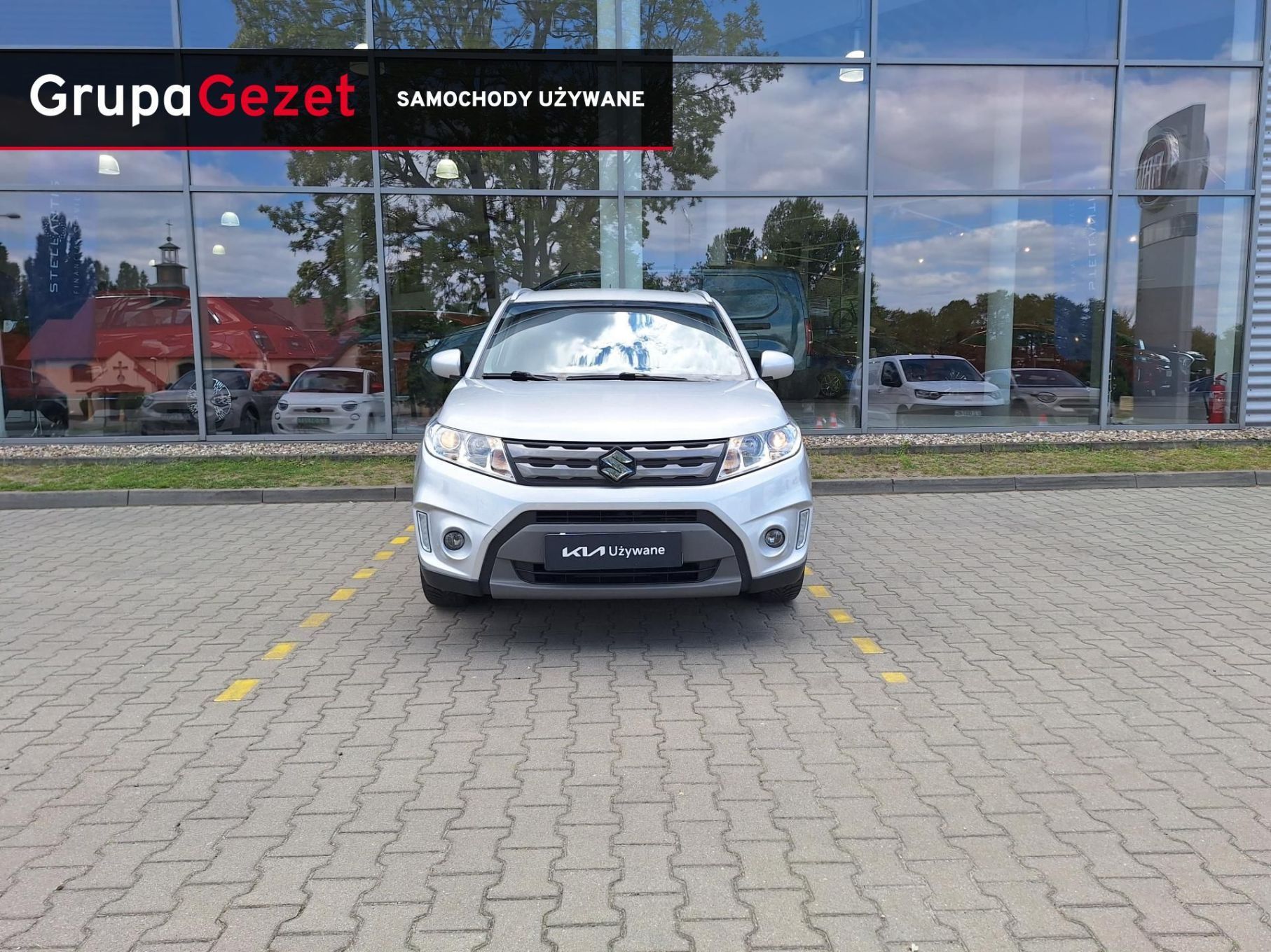 Suzuki Vitara 1.6 120KM AWD polski salon kamera cofania podgrzewane fotele + hak