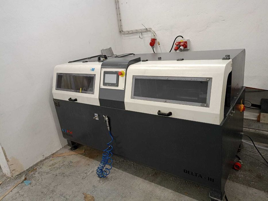 Piła z automatycznym podajnikiem do cięcia aluminium DELTA III Ozcelik
