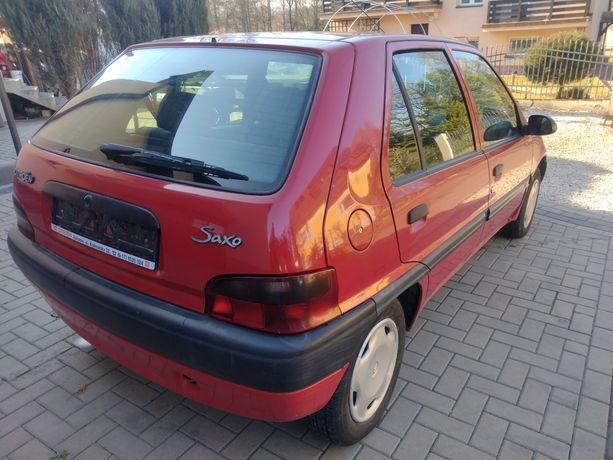 Citroen Saxo 1,1 b 96 r przebieg 64 tys
