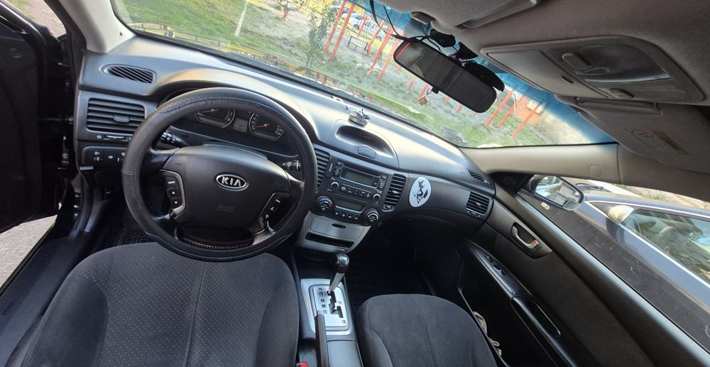 Kia Magentis 2008 року.