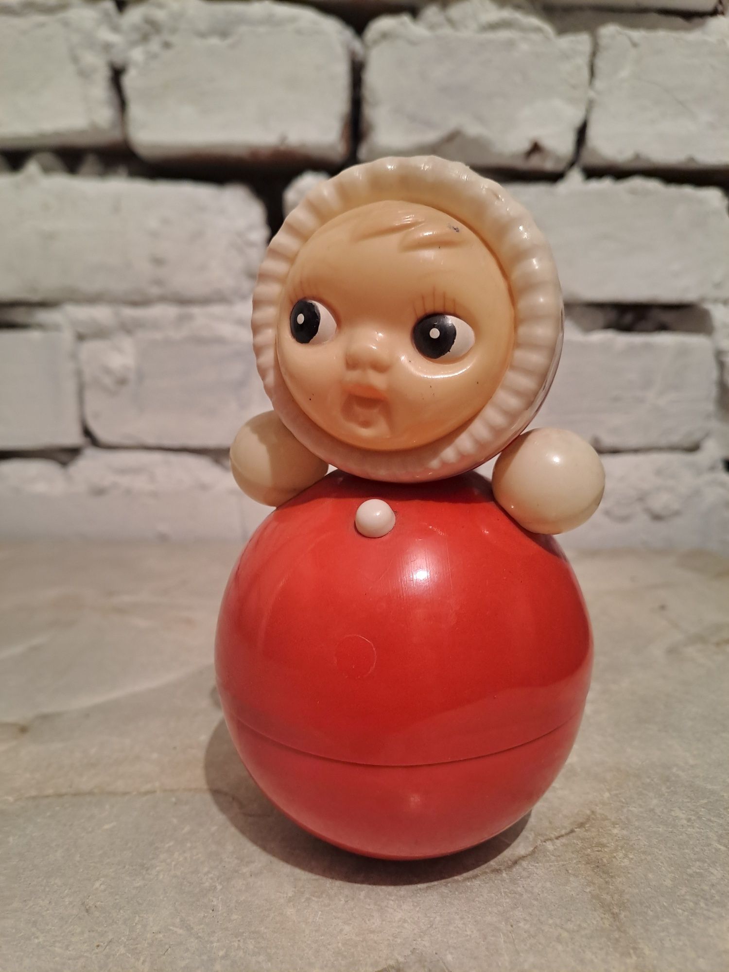 Stara ruska baba, wańka wstańka