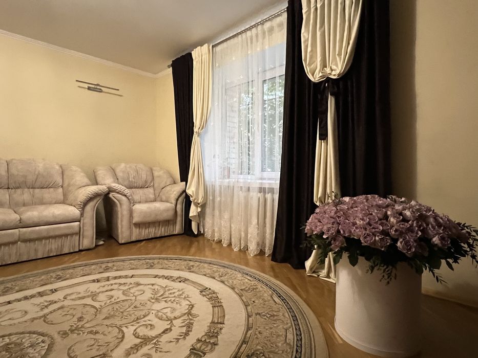 2 кімнатна квартира в Луцьку