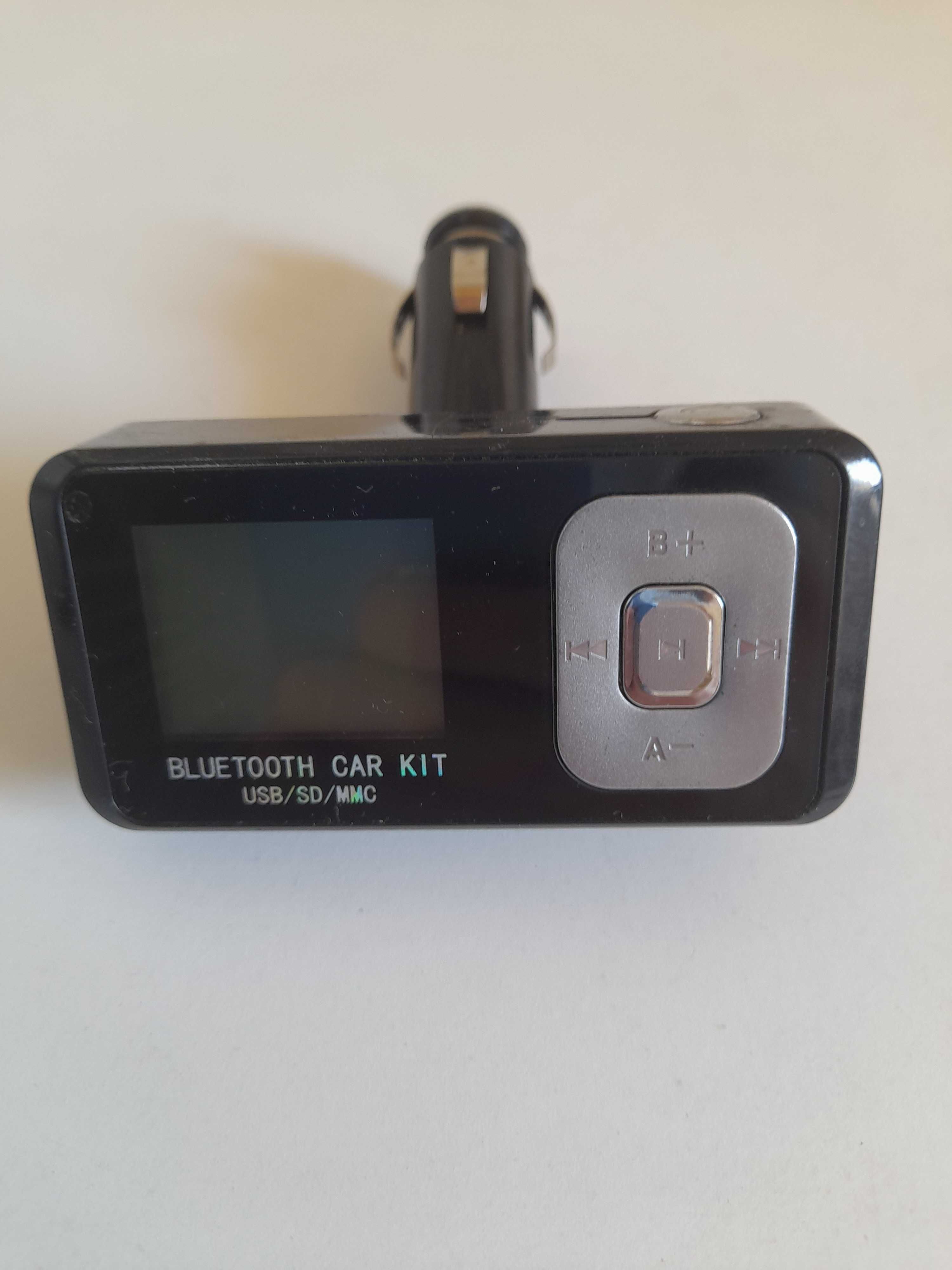 Bluetooth Car Kit + karta 2GB