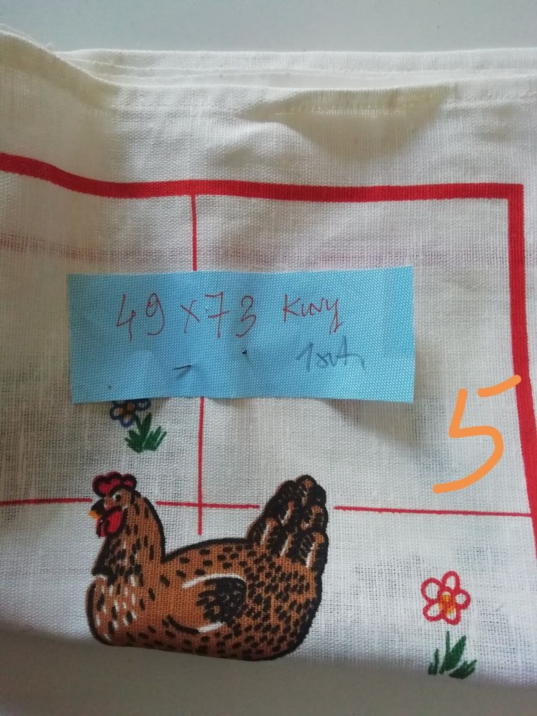 kolekcja  nowych ściereczek lnianych pochodzących z c
