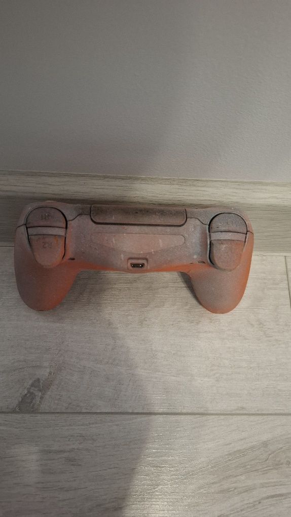 Oryginalny Pad ps4 Z customowaną obudową