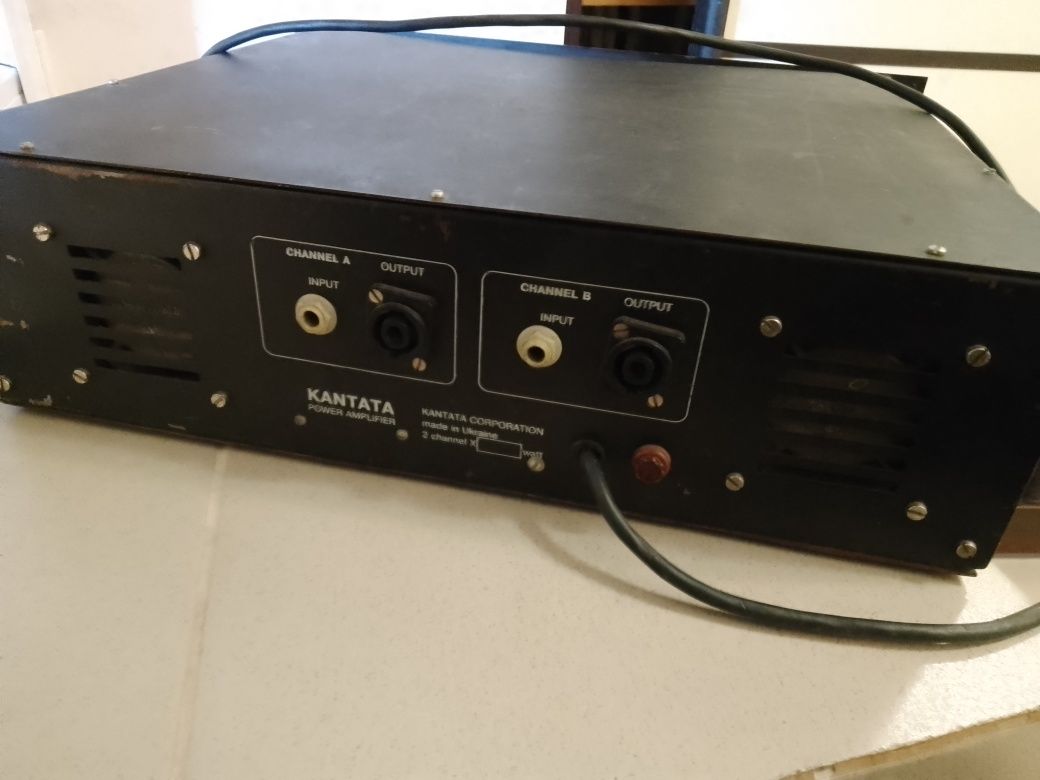 Підсилювач  KANTATA Power Amplifier