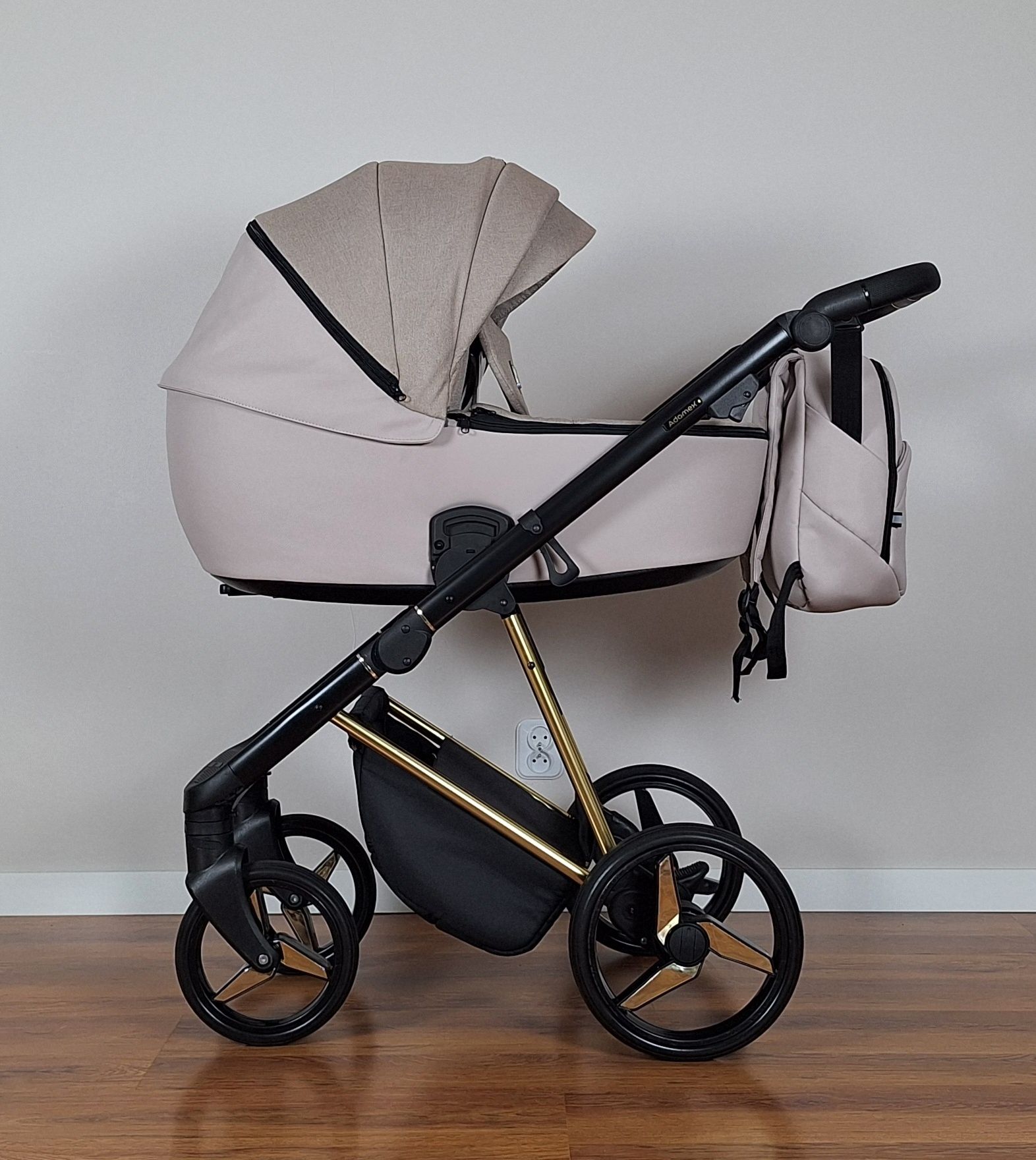 Wózek 4w1 Adamex Blanc Special Edition + fotelik i baza isofix