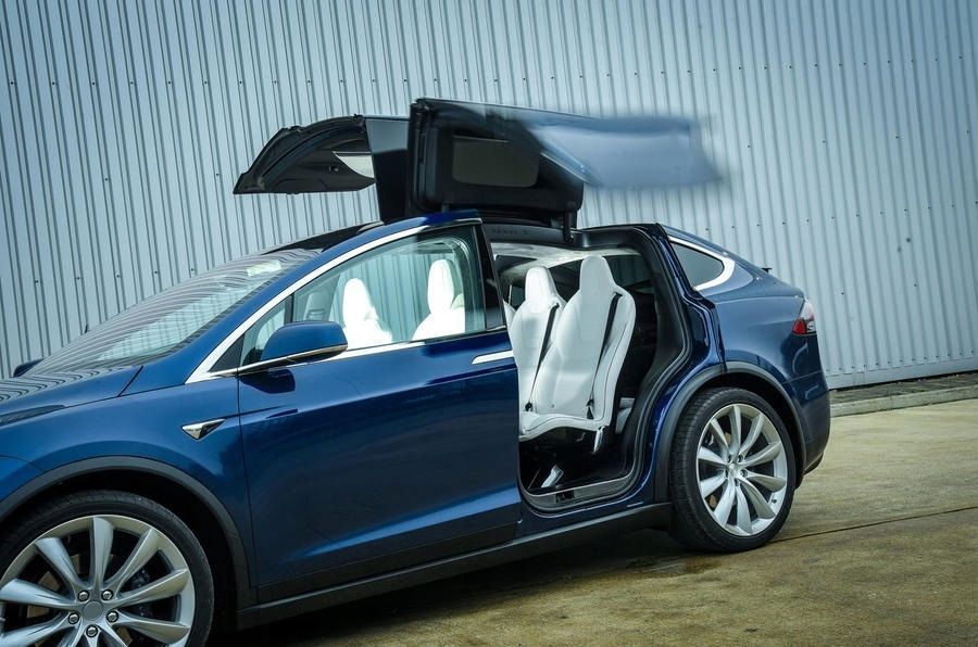 Srebrne felgi R22 5x120 Tesla Model S 8,5J ET40 / 9J