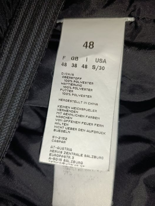 Продам чоловічу демісезонну куртку 48 розміру.