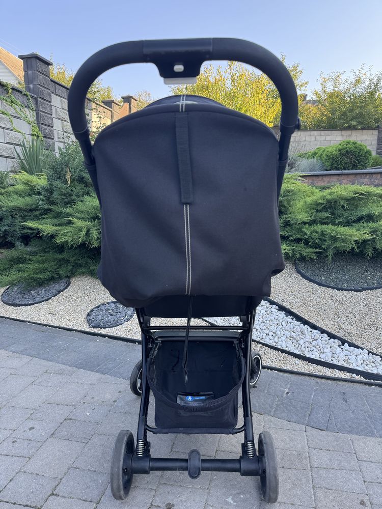 Коляска Cybex Beezy